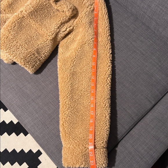 Sherpa tan crop jacket - Picture 13 of 14